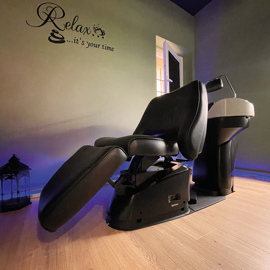 Immagine postazione SPA con focus su poltrona e lavaggio 